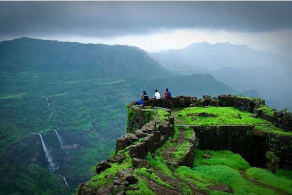 Top Places To Visit In Maharashtra This Summer